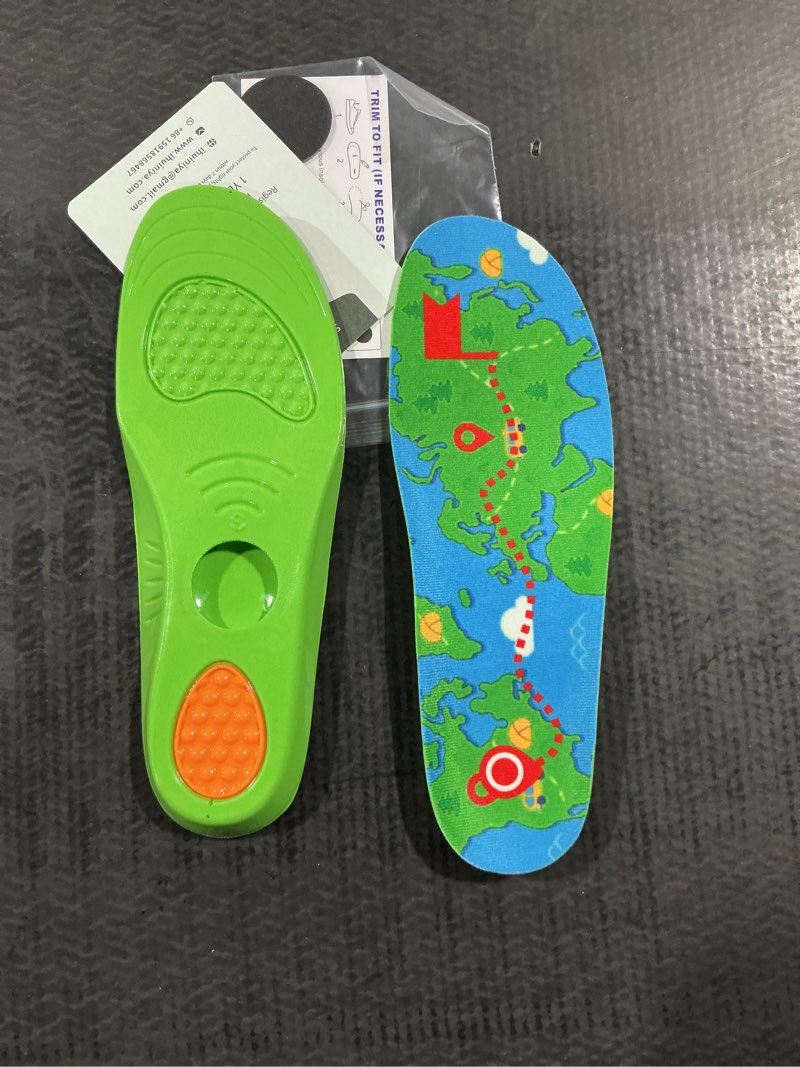 Condition photo showing New/Like New for Insoles for Airtag Hidden Holder, Comfortable Cushioned Inserts,Anti-Slip,Tracking Device Insert Case for Kids Adults and Elderly, Anti-Lost Tracker Soft Inserts for Shoes (Green, S:185-210MM) S:185-210MM (Kid 11-14)