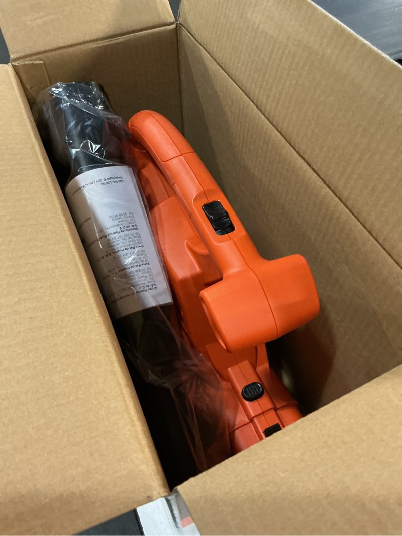 Condition photo showing Good Condition for black+decker electric leaf blower, 7-amp
