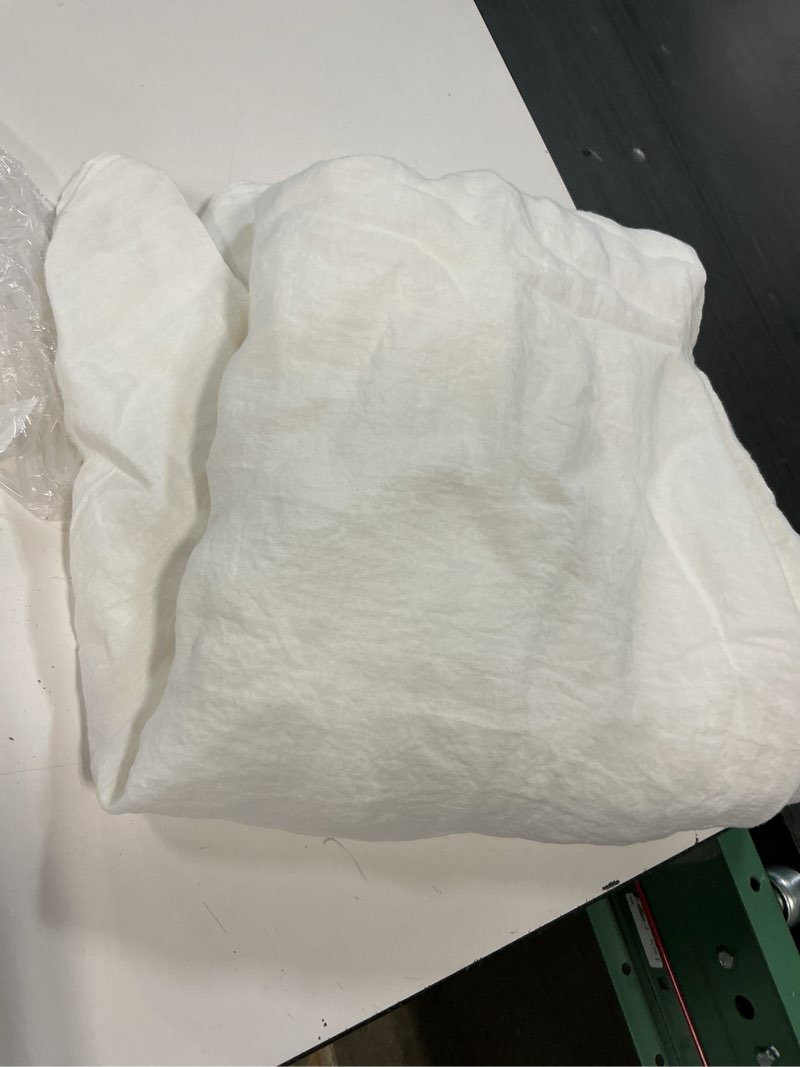 Condition photo showing Good Condition for european linen duvet cover color white full/queen