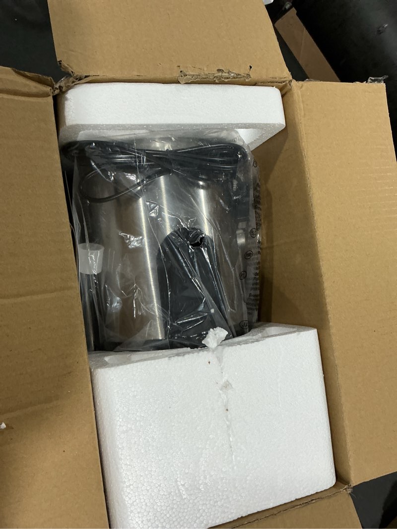 Condition photo showing Good Condition for Qcen Juicer Machine, 800W Centrifugal Juicer Extractor with Wide Mouth 3” Feed Chute for Fruit Vegetable, Easy to Clean, Stainless Steel, BPA-free (Black) 800W Black