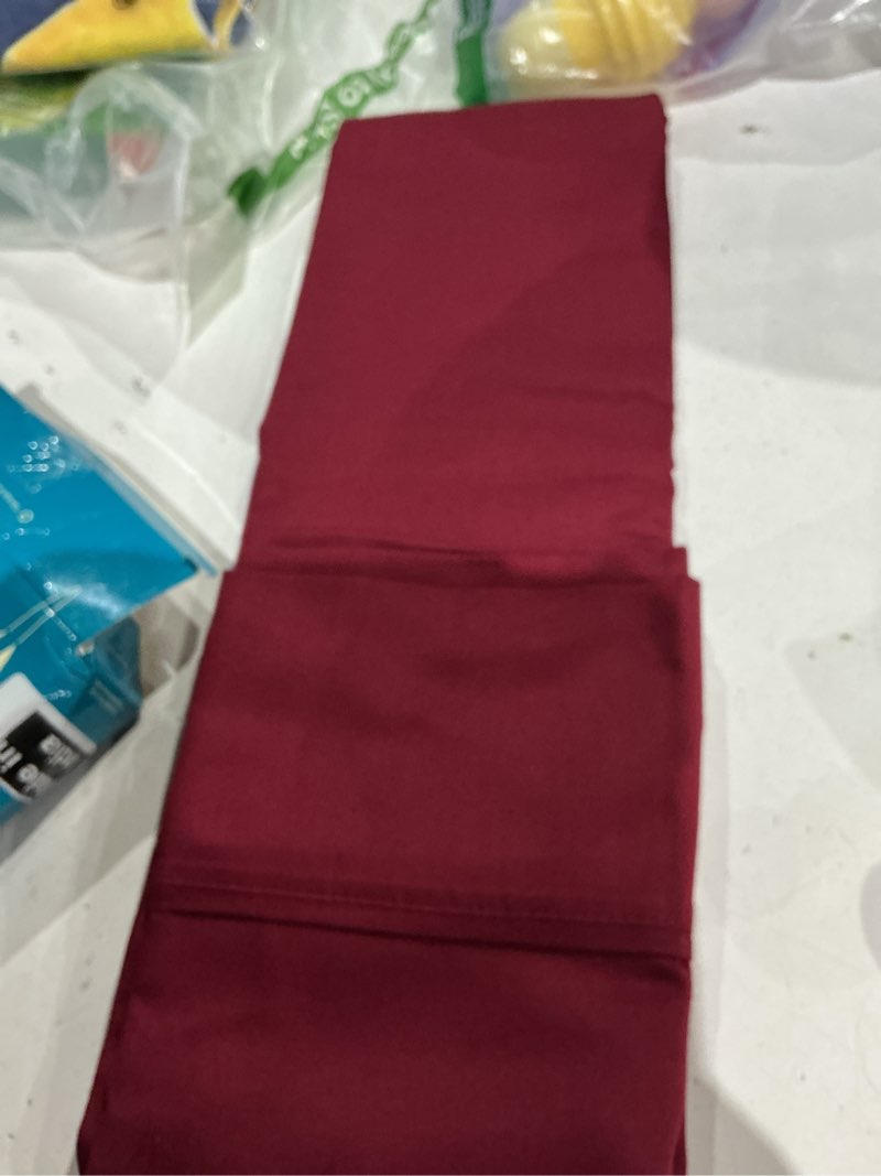 Condition photo showing Good Condition for ashton pillowcases premium 800-thread-count egyptian feel 100% cotton king size pillowcases - soft, breathable burgundy