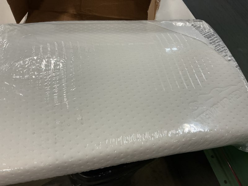 Condition photo showing New/Like New for tempur-pedic tempur neck pillow, small profile, white small profile 1