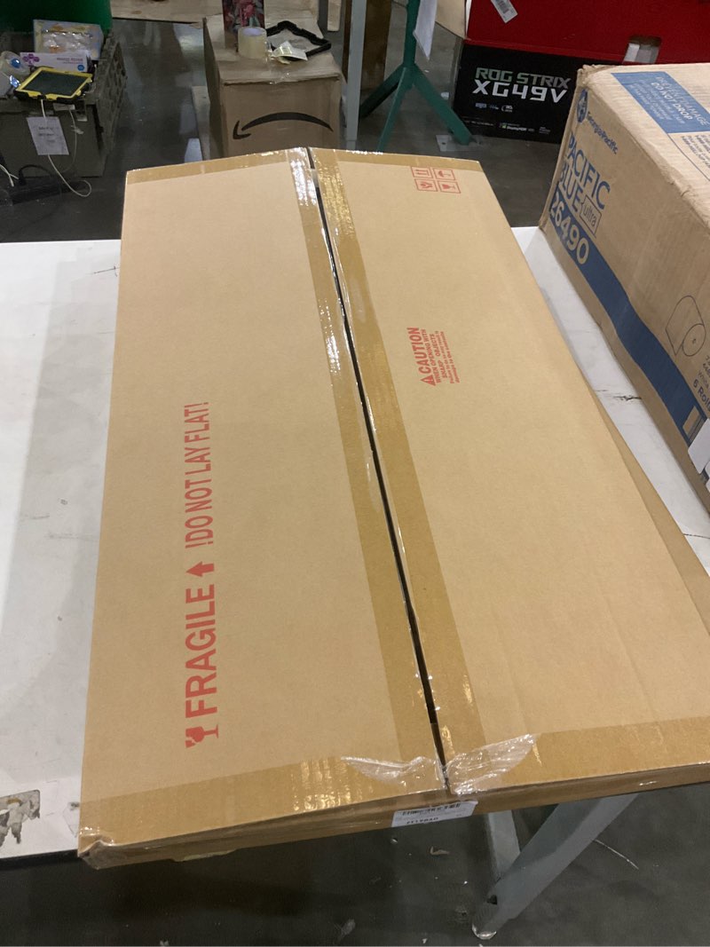 Condition photo showing New/Like New for Golden state art 14x24 picture frame