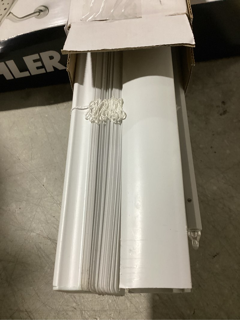 Condition photo showing Good Condition for project source light filtering 1-in slat width 23-in x 42-in cordless white vinyl light filtering mini-blinds