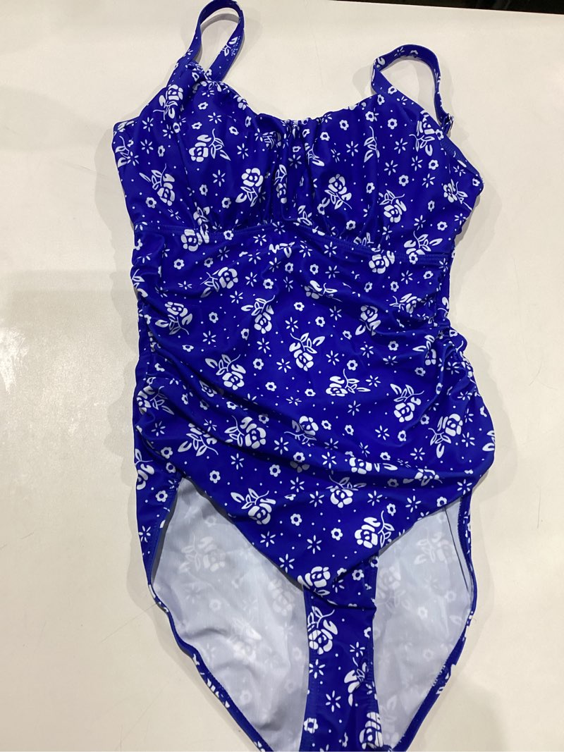 Modest One Piece Swimsuit Women Tummy Control 2025 Long Torso Slimming Bathing Suit Cute Floral Swim