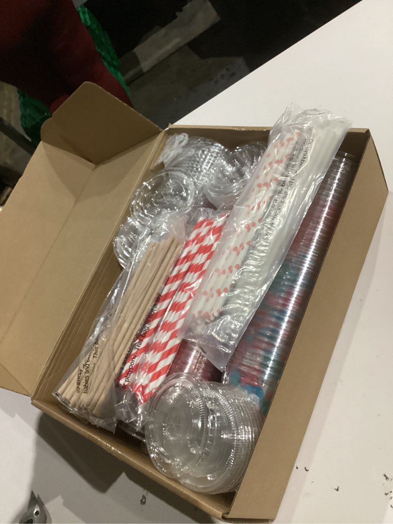 Condition photo showing New/Like New for Umigy 100 Pack 12 oz Valentine's Day Plastic Cups with Lids and Straws Clear Disposable Cups Heart Cold Beverage Drinking Juice Water Coffee Valentine Party Wedding Dating Supplies(Pink Heart)