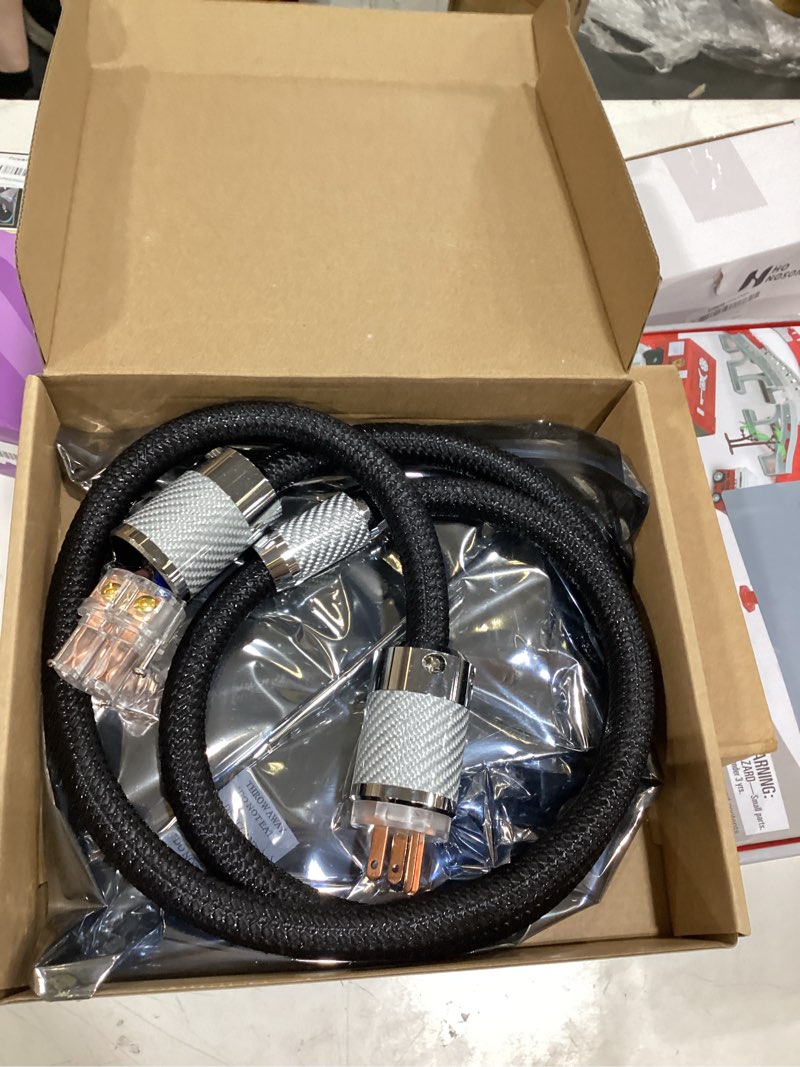Condition photo showing Good Condition for preffair hifi black braided power cable 4n ofc copper ac power cord with pure coppper 3 pin us plug/c15 female connectors, 125v/15a for cd/mixer/amplifier/dac recorder (3.3ft)