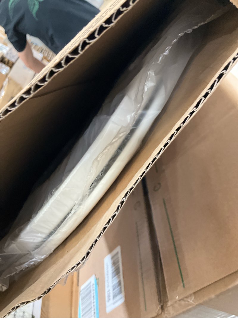 Condition photo showing Good Condition for toliet seat
