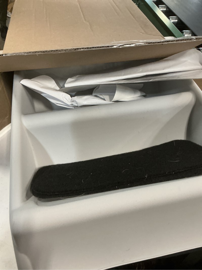 Condition photo showing Good Condition for petsafe cozyup folding dog stairs, portable indoor/outdoor pet steps for bed, couch & car, grey, 20 inch sofa - 20 inches tall gray