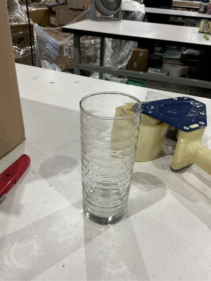 Condition photo showing Good Condition for set of glass cups of 2 sizes (8 and 8)