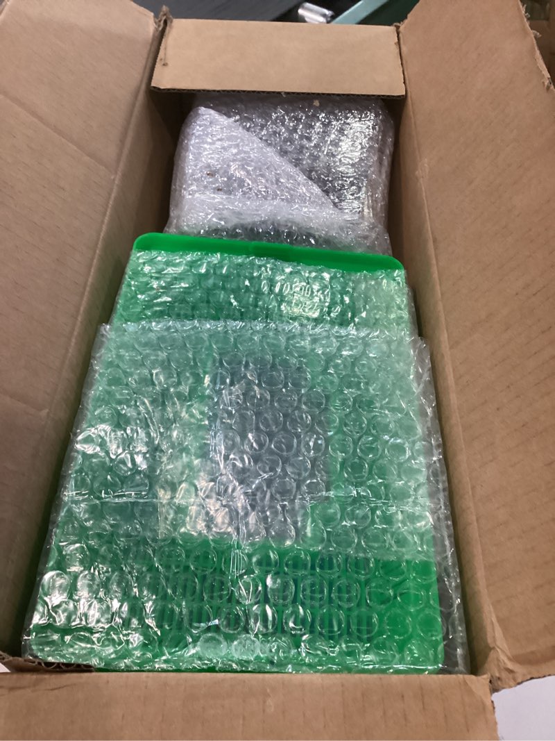 Condition photo showing Good Condition for 12Pcs Plastic Reptile Terrariums Carrier Cage, Tarantula Enclosure Snake Breeding Box Hatching Container Transparent Fish Tank Turtle Aquarium with Random Color Lid for Lizards, L(8.7" x 5.5" x 5.9")