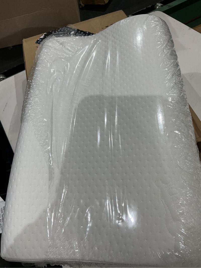 Condition photo showing Good Condition for tempur-pedic tempur-ergo neck pillow, medium profile, white