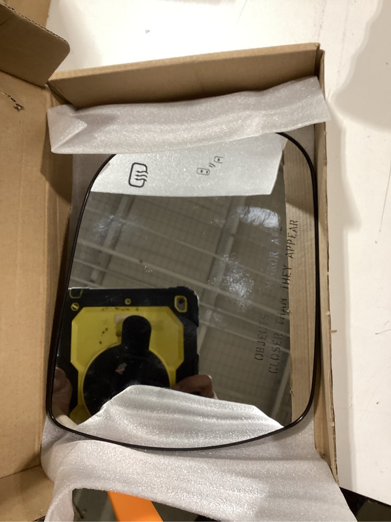 Condition photo showing Good Condition for passenger side mirror replacement for toyota sienna 2011 2012 2013 2014 2015 2016 2017 2018 2019 - right side mirror glass, rear view mirrors glass with power heated & blind spot