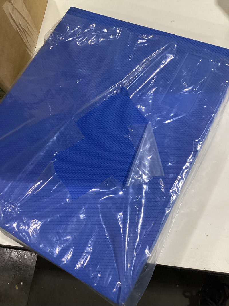 Condition photo showing Good Condition for Yes4All Balance Pad, Nonslip TPE Foam Balance Pad with Upgraded Sizes - L, XL, XXL Balance Mat for Fitness, Yoga & Stability Training - Multicolor Options I.Blue - XL - (19" x 15" x 2,25")