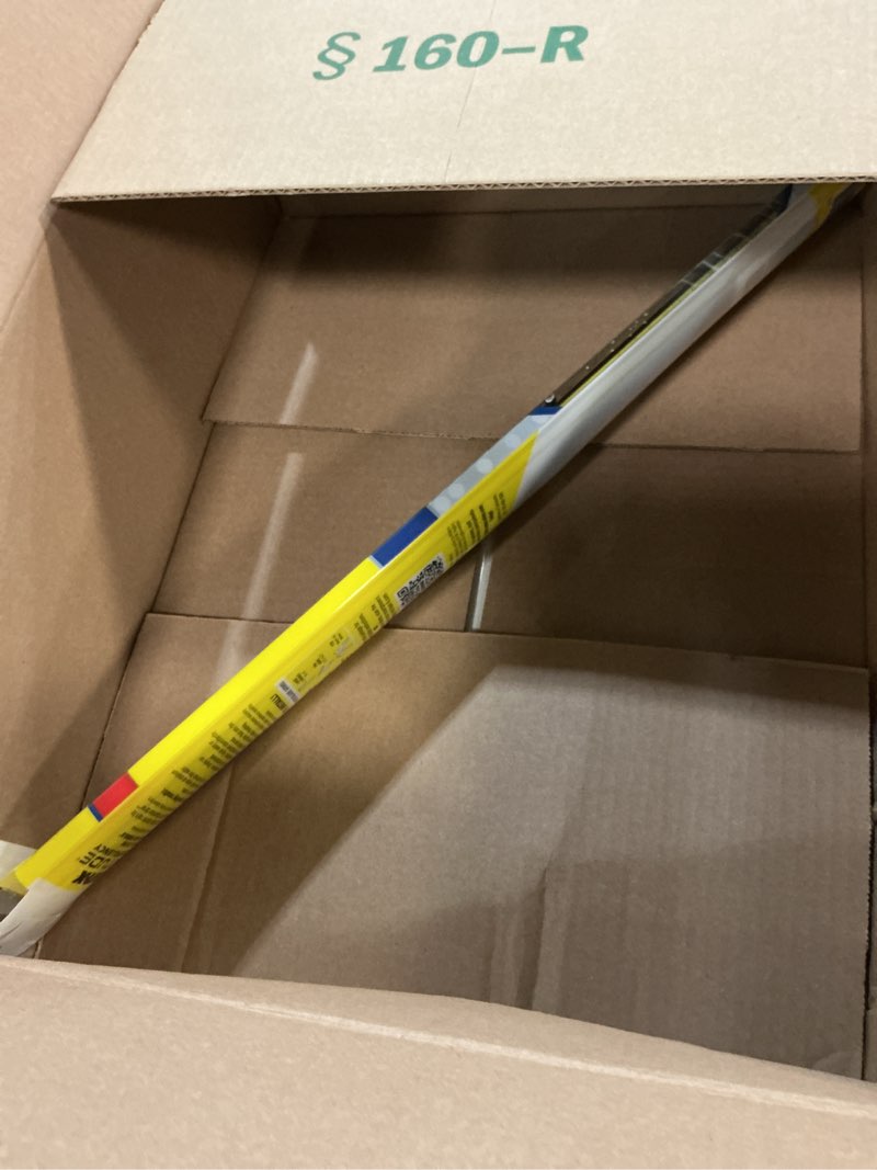 Condition photo showing New/Like New for rain-x 5079276-2 latitude 2-in-1 water repellent wiper blades, 19 inch windshield wipers (pack of 1), automotive replacement windshield wiper blades with patented rain-x water repellency formula 19" latitude repellency