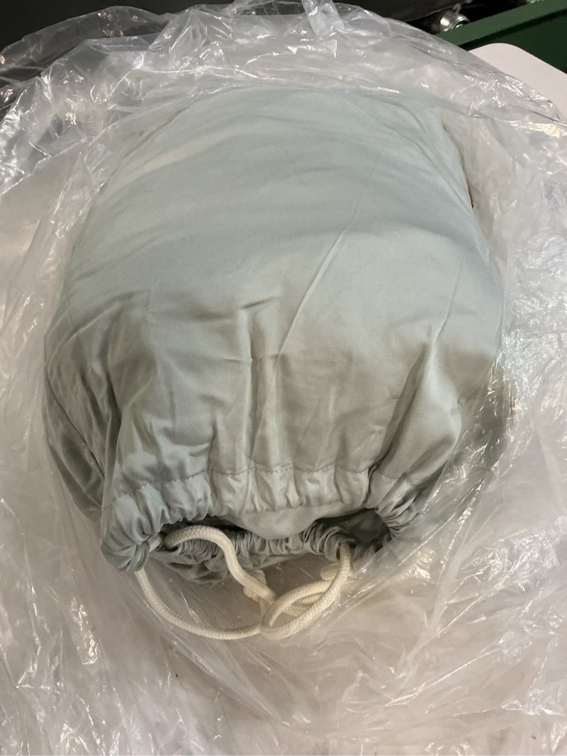 Condition photo showing Good Condition for bamboo deluxe bedding bundle, twin xl, mist