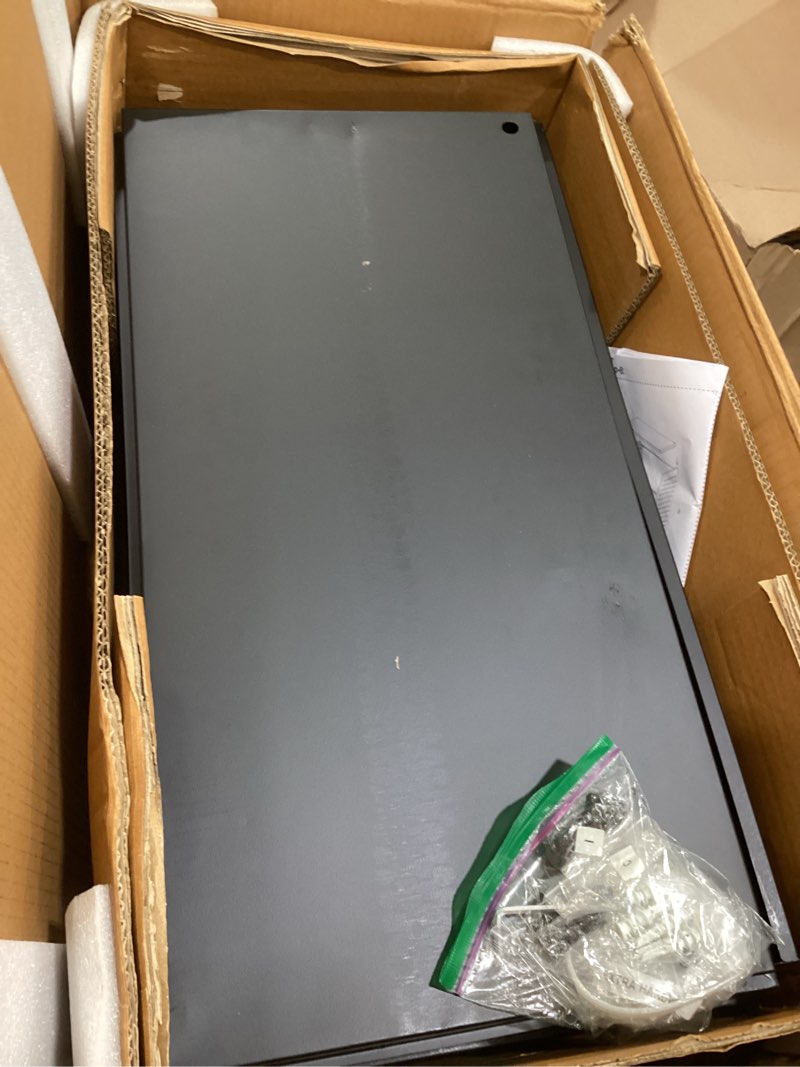 Condition photo showing Good Condition for large metal cabinet 1 - brightroom™