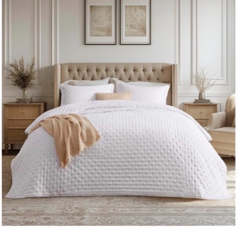 Bedsure Quilts Queen Size - Ultra Soft Quilt Bedding, White Bedspread Queen Size for Modern Bedroom, Lightweight All-Season Comforter, 90x96 Inch