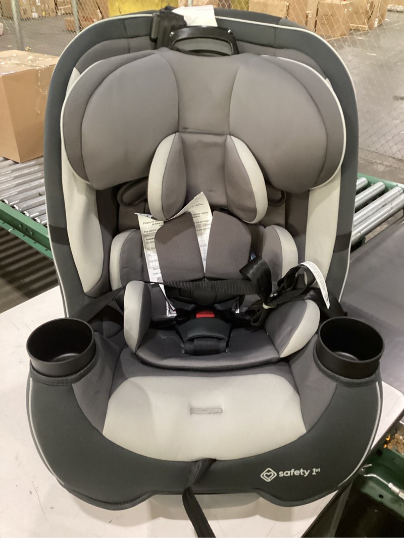 Condition photo showing New/Like New for Safety 1st Grow and Go All-in-One Slim Convertible Car Seat, Rear Facing, 5-40 lbs, Forward Facing (30–65 lbs), High Back Booster Seat 40-100 pounds, Iron Frost Iron Frost Original