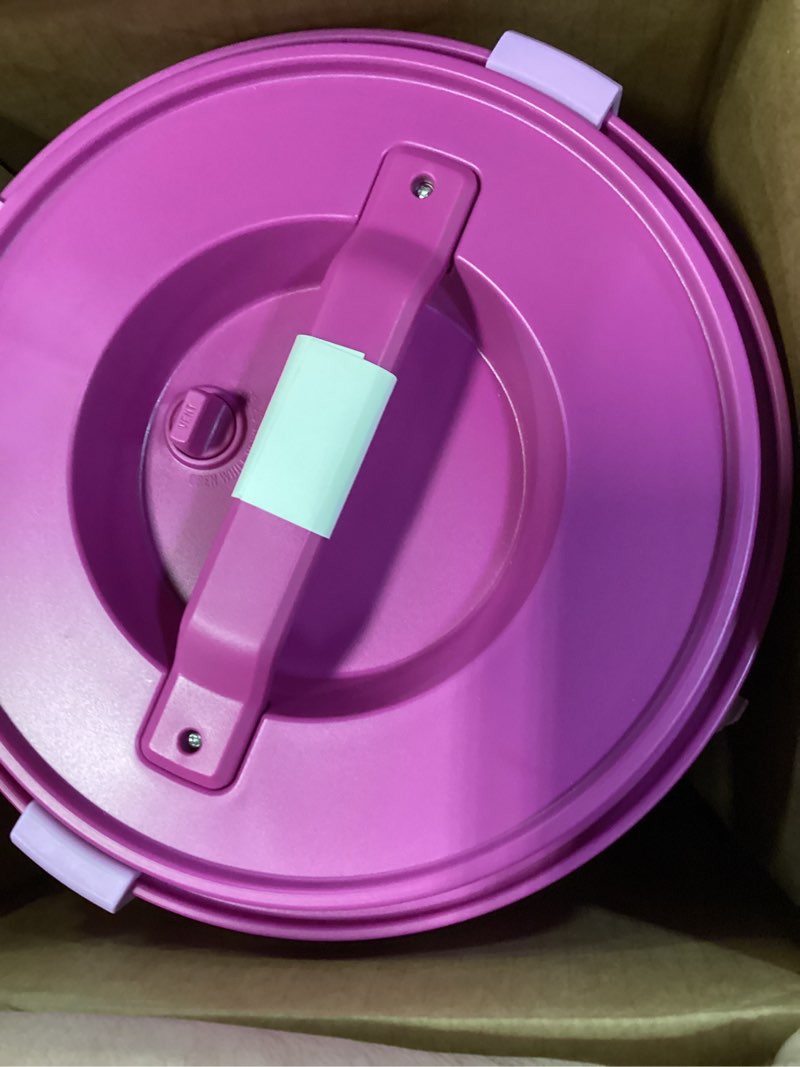 Condition photo showing Good Condition for stanley adventure fast flow water jug | leakproof ice water dispenser | insulated beverage cooler | easy pour spigot and latched foam lid | bpa-free dark blossom