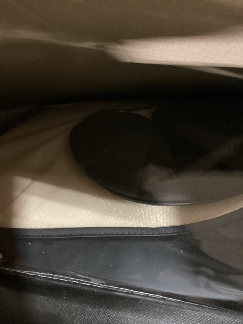 Condition photo showing Good Condition for Front Car Seat Covers, 2Pcs Universal Leather Car Seat Covers, Full Coverage Waterproof Automotive Seat Covers, Breathable Car Seat Protector for Most Trucks SUVs Sedans, Black&Brown FrontPair Black&Brown