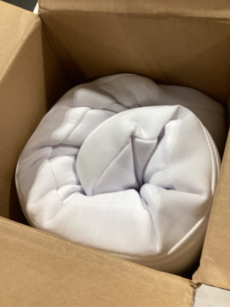 Condition photo showing Good Condition for casper sleep foam pillow, king, white king single pack