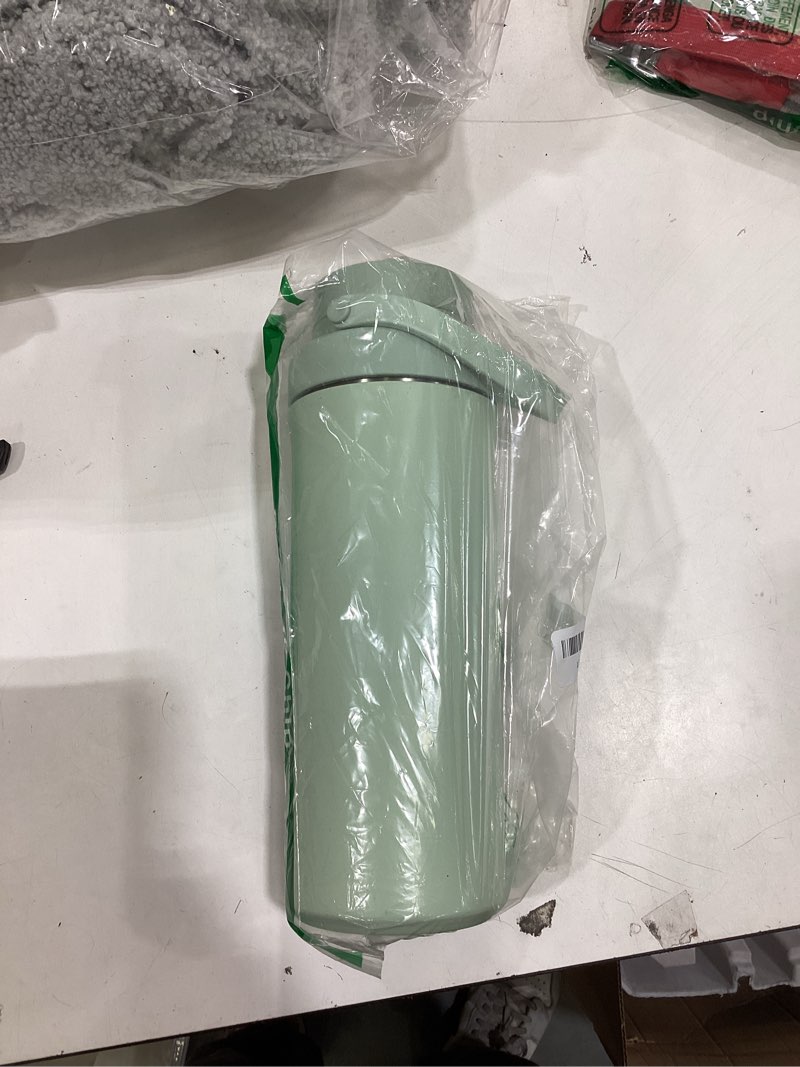 Condition photo showing Good Condition for Xaproo 22oz Breast Milk Cooler Bottle, Breastmilk Cooler with 360° Cooling for 24 Hours, Portable Milk Chiller for Breastmilk with 2pcs Baby Bottles, Breast Milk Storage Bags for Baby, BPA-Free Green