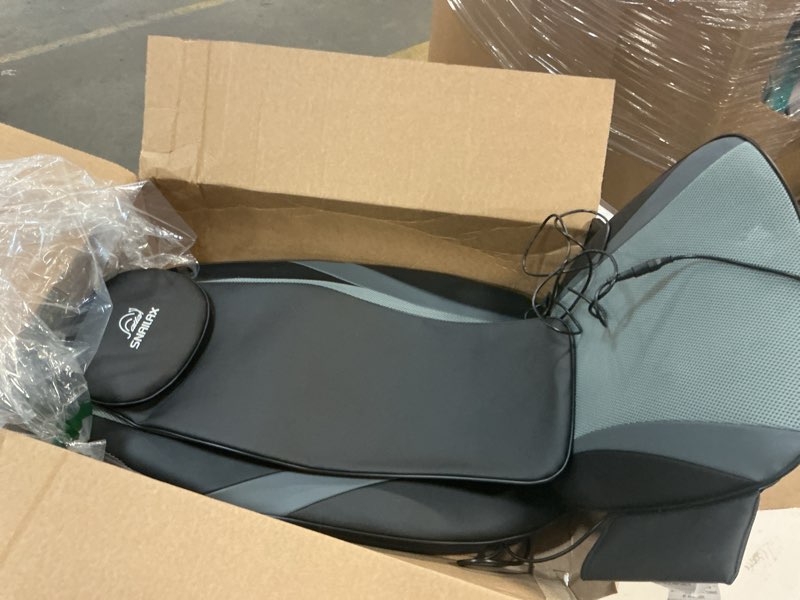 Condition photo showing Good Condition for Snailax Shiatsu Back Massager with Heat Massage Chair Pad Kneading Back Massager for Pain Relief Deep Tissue Chair Massage Pad for Office Home, Gifts for Dad,Mom Light Gray