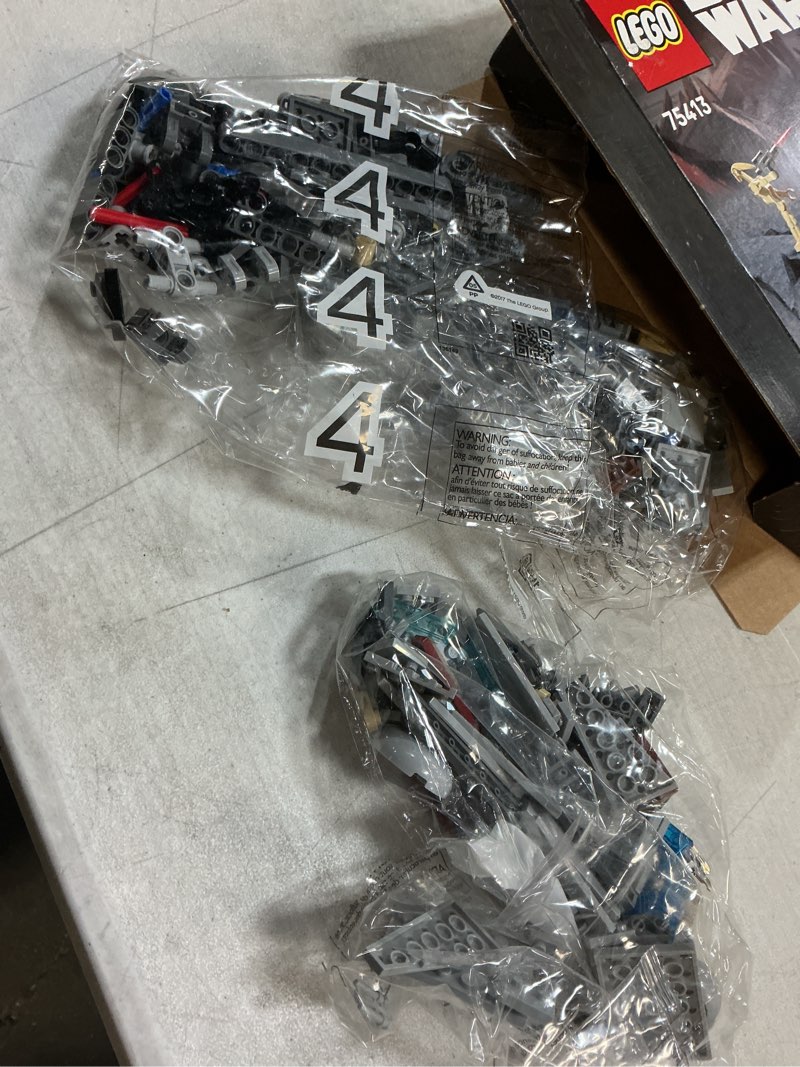 Condition photo showing Good Condition for LEGO Star Wars: The Clone Wars Republic Juggernaut Building Toy for Kids - Pretend Play Set W 8/ Toy Figures - Collectible Model Kit for Boys & Girls, Ages 9+ - Gift Idea for Birthdays - 75413