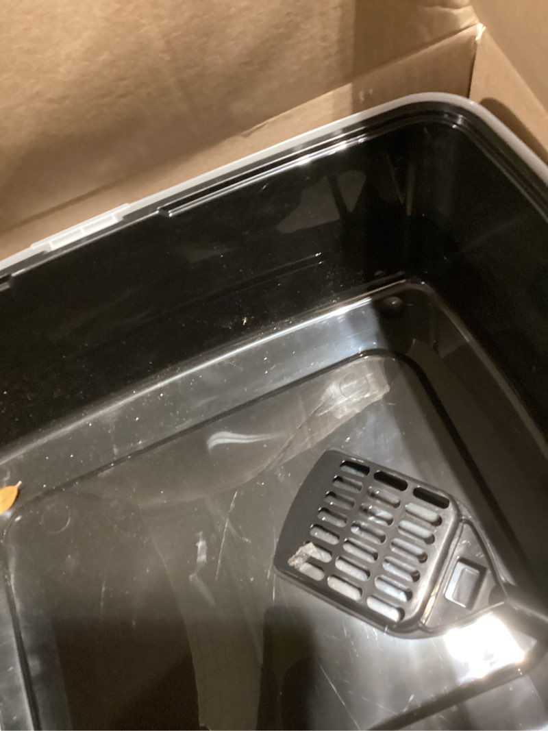 Condition photo showing New/Like New for IRIS USA 2 Pack Large Open Top Cat Litter Box with High Sides, Scatter Shield & Scoop, Black, for Indoor Cats, Kittens or Multicat Homes