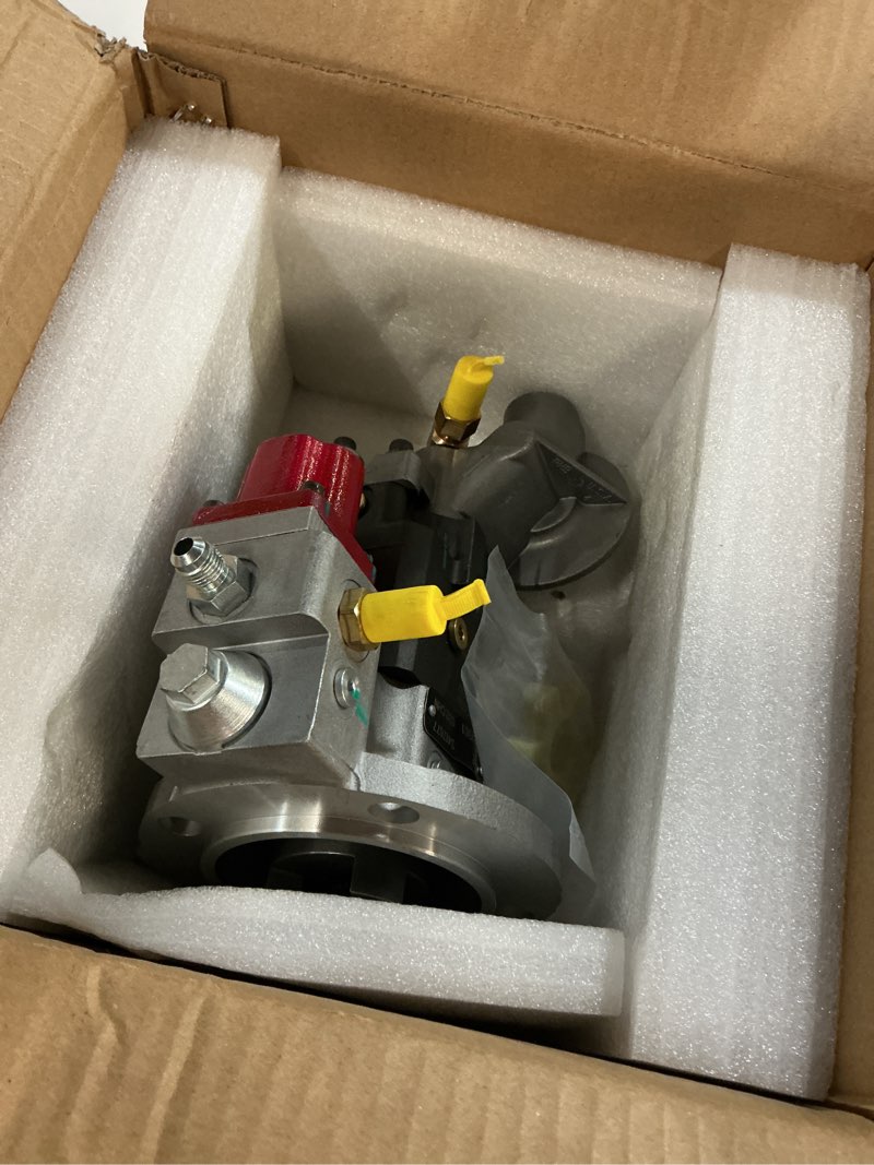 Condition photo showing As Is for labwork Fuel Pump 3090942 Diesel Fuel Pump and Coupler Replacement for Cummins Diesel Engine ISM11 XCMG XE390CH /XE450