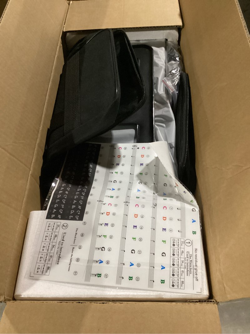 Condition photo showing New/Like New for portable piano keyboard, semi-weighted folding digital piano 88 key, full size, wood grain, electric piano keyboard w/midi bluetooth, suitable for adult, toddler 88 key black