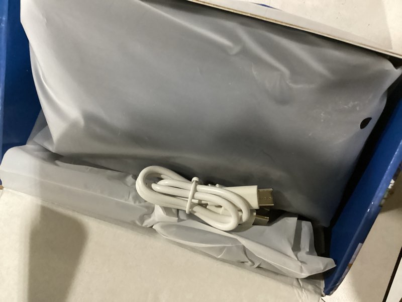 Condition photo showing Good Condition for Heated Socks, Heated Socks for Women Men with App Control 2 * 8500mAh Rechargeable Electric Heated Socks Washable Warm Socks for Outdoors Work Skiing Hunting Riding Cycling Hiking Camping Xmas Gifts App+5000mAh*2(Black with Gray)