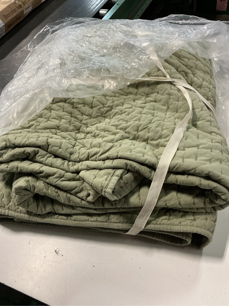 Condition photo showing Good Condition for european linen cotton stitch quilt queen color willowleaf
