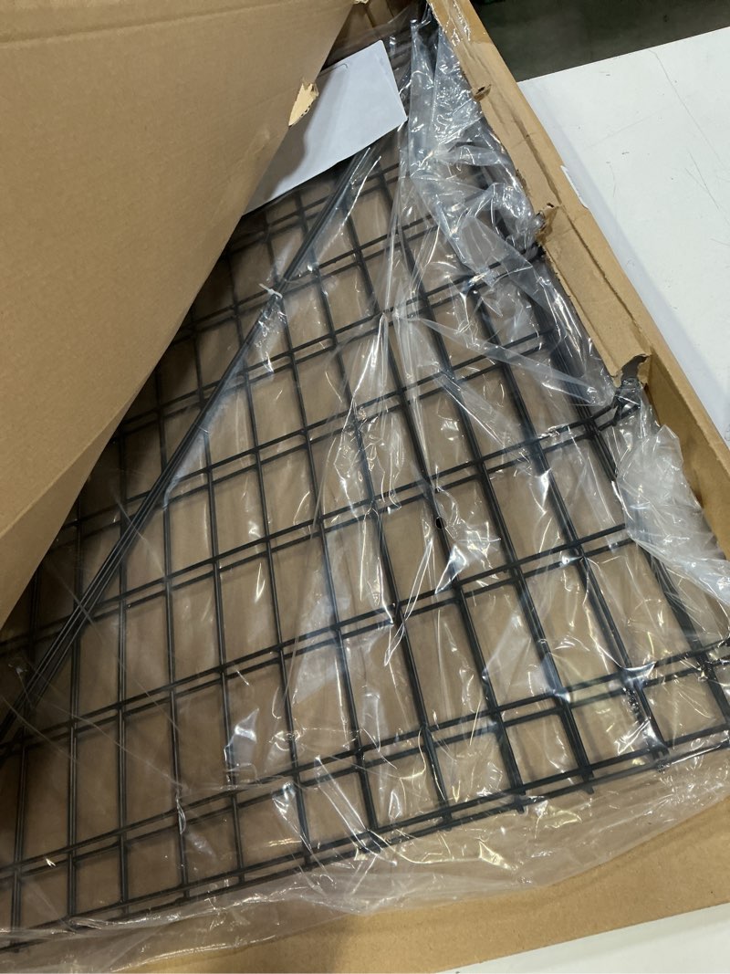 Condition photo showing New/Like New for dog crate divider panel,include 2 metal panels,4 connecting rods and 4 spacers,adjustable metal pet kennel divider,27.9''h,adjustable width 18.1"-34.61",fit large dog crate (crate not included) 19.96x27.95 in