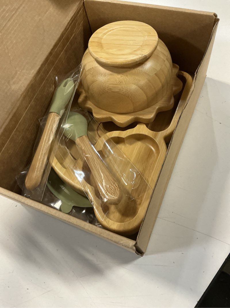 Condition photo showing Good Condition for let's make marble plate set, 4 pieces bamboo suction place setting for baby-led weaning feeding set, rainbow design