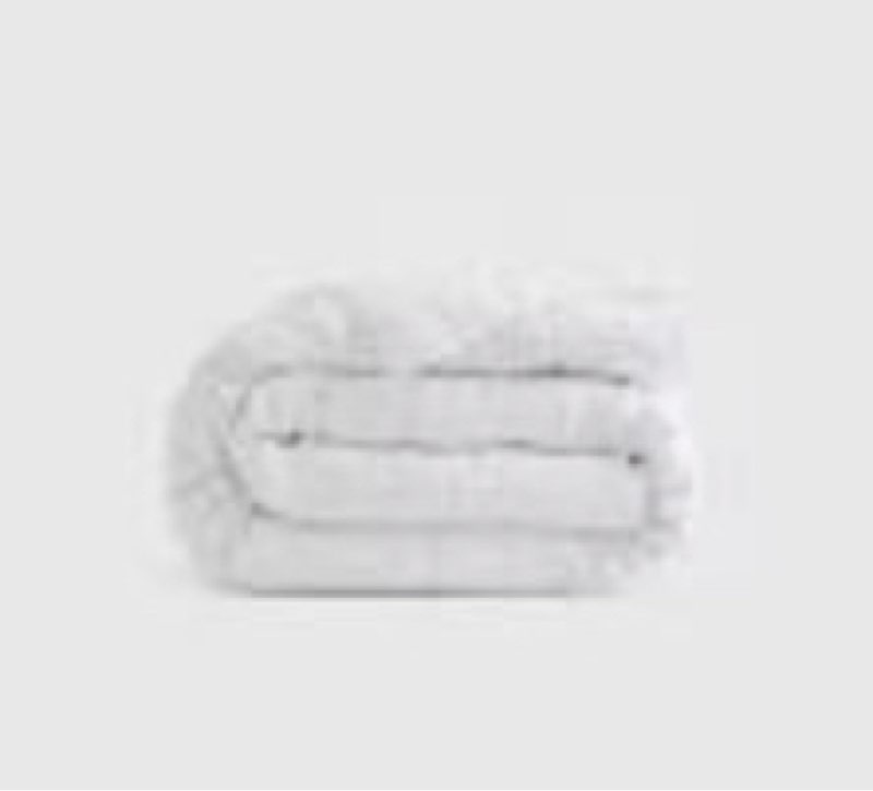 quince 68in x 86” white quilt