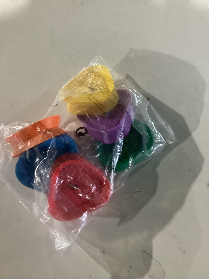 Condition photo showing New/Like New for Playing Card Games Holder,6 Pack Triangle Shaped Hands-Free Playing Card Holder for Kids,Adults,Seniors,Poker Parties,Family Card Game Nights&Classroom Activities,6 Colors 6pack(red,yellow,blue,green,orange,purple)