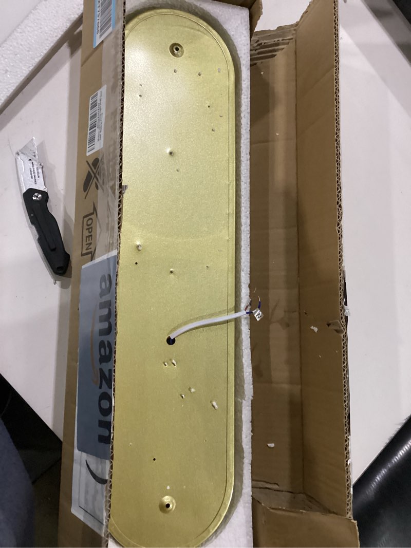 Condition photo showing Good Condition for becailyer 23.6" modern led ceiling light, dimmable flush mount ceiling lamp, 60w metal ceiling chandelier lighting fixture for living room bedroom dining room office hallway aisle closet, gold gold-hollow 23.6inch-60w