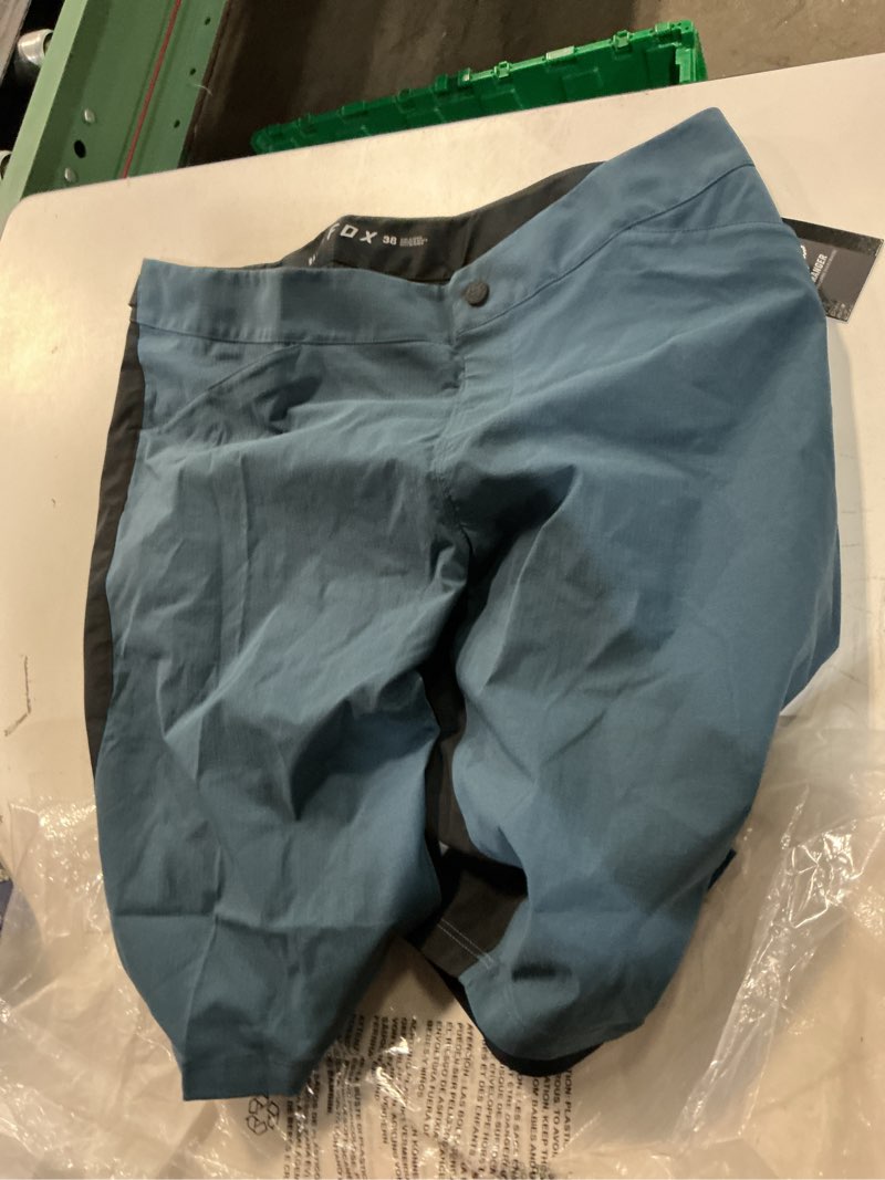 Condition photo showing New/Like New for fox racing ranger water short size 38