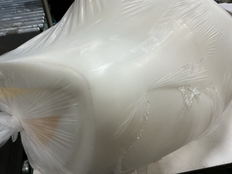 Condition photo showing Good Condition for foamyfoam high density 6 inch thick, 24 inch wide, 24 inch long upholstery foam, cushion replacement 6" x 24" x 24" (1 pack)