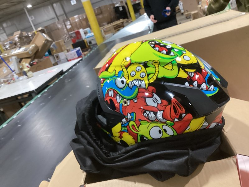 Condition photo showing Good Condition for VCOROS Youth Kids Dirt Bike Helmets Motocross Street Offroad BMX MX ATV Dirtbike Motorcycle Helmet VS-905 with Goggles Gloves DOT Approved Color Cartoon Bean Medium