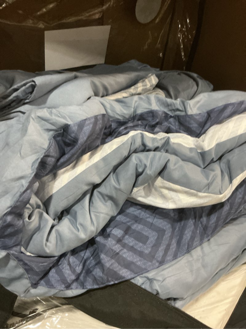 Condition photo showing Good Condition for drucon comforter set king size 7 piece bed in a bag boho blue striped bedding set soft microfiber comforter and sheet set for all season (king, 104"x90") blue king