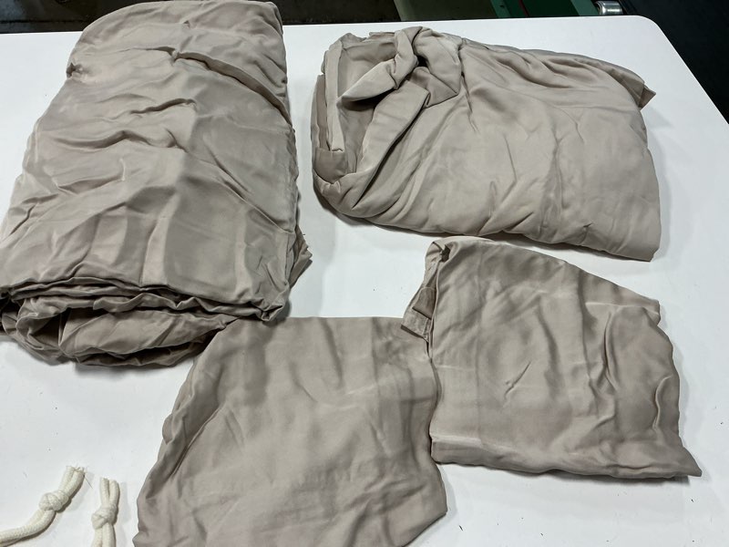 Condition photo showing Good Condition for bamboo sheet set, queen, sand