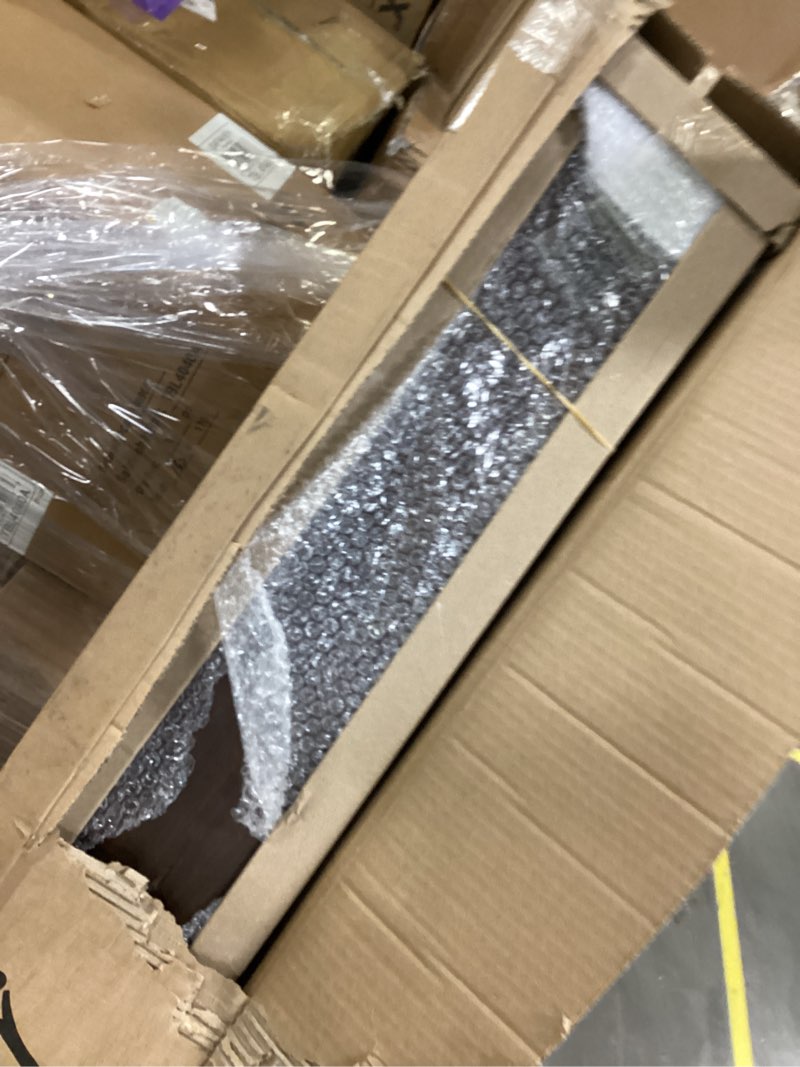 https://lotting-media.assets.bidfta.com/lotting_92faca30-da4d-43fd-9dc2-ba3f3401e442