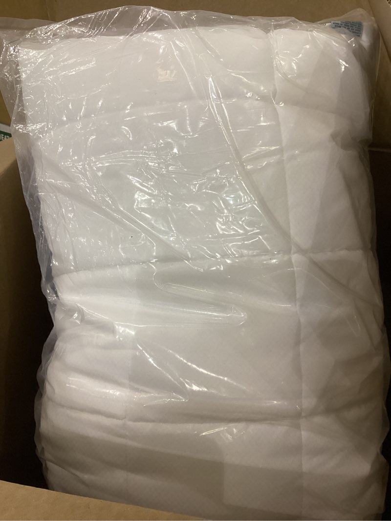 Condition photo showing New/Like New for Nuzzle Adjustable Pillow for Side Sleepers, Luxury King Size Bed Pillow Hotel Collection - Best Adjust Height Soft Firm Pillow for Back, Stomach or Side Sleepers