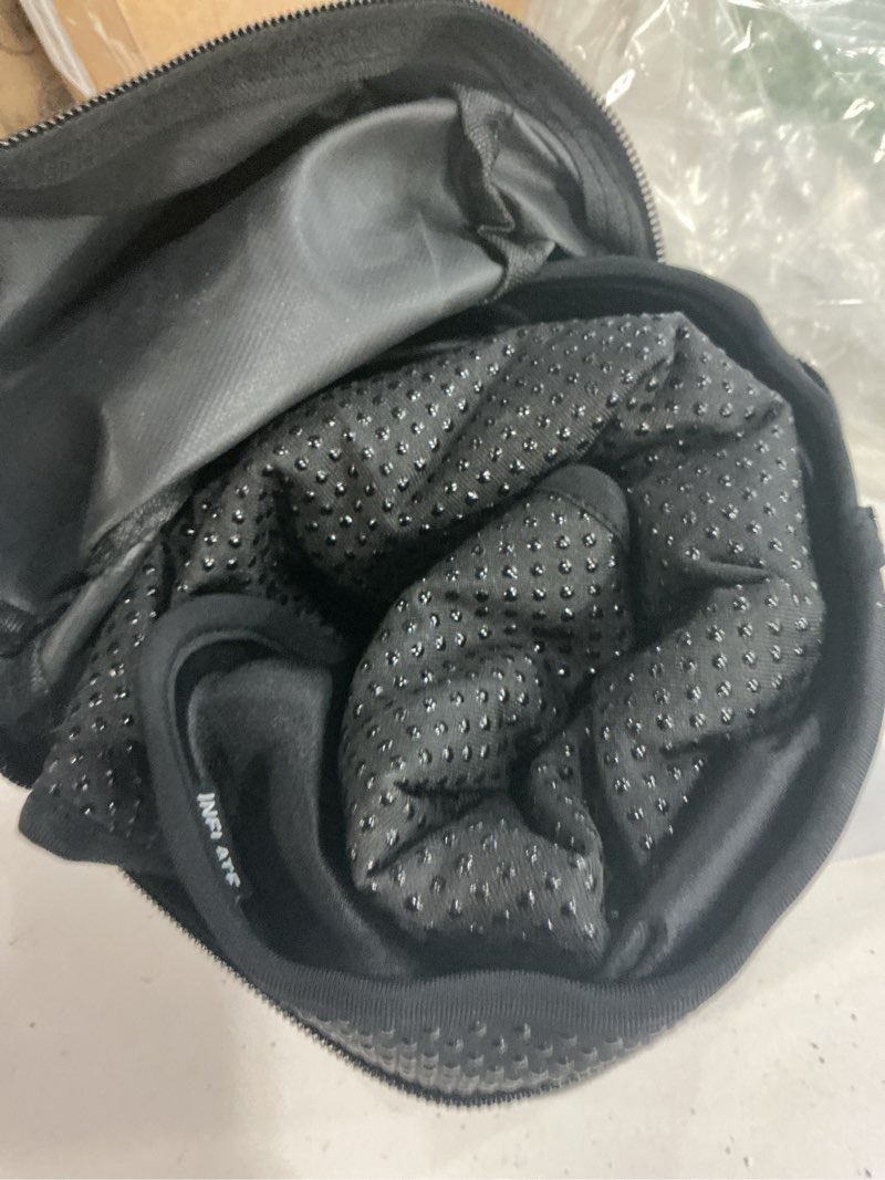 Condition photo showing New/Like New for sondur™ travel cushion – cloudair technology airplane seat cushion – inflatable travel cushion for long flights – portable air cell design, puncture-resistant waterproof pad – black