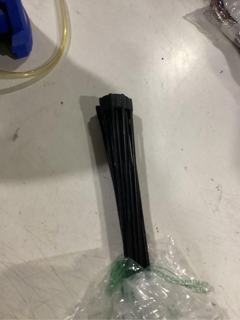 Condition photo showing Good Condition for merrybox 20.5" x 13" roll up dish drying rack silicone wrapped over the sink dish drying rack multipurpose foldable sink drying mat, heat-resistant & anti-rust dish rack for kitchen sink, large, black rectangle-black rectangle: 20.5" x 13.1"