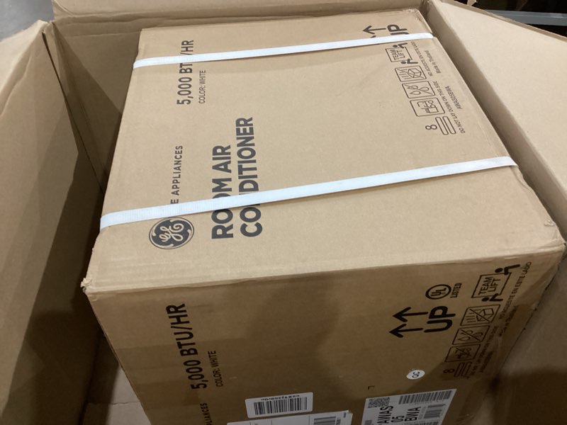 Condition photo showing New/Like New for ge window air conditioner unit, 5,000 btu for small rooms up to 150 sq ft. with manual adjustable fan and cooling settings, perfect for small bedroom or living room, easy install kit included, white new 5,000 btu mechanical controls white