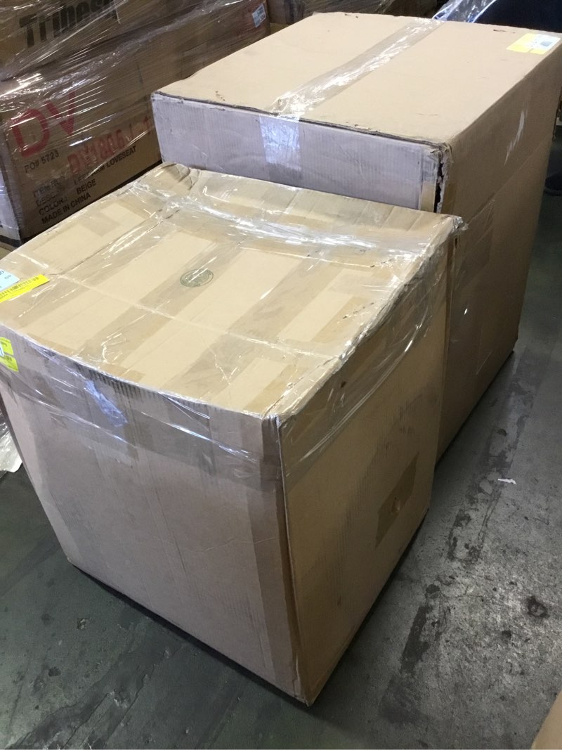 https://lotting-media.assets.bidfta.com/lotting_93107c2b-107a-4bc9-a7d9-15dd08865661